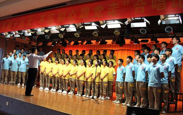 20170525031326167.jpg 調整大小 4、二等獎:16綜合技師班代表隊.jpg